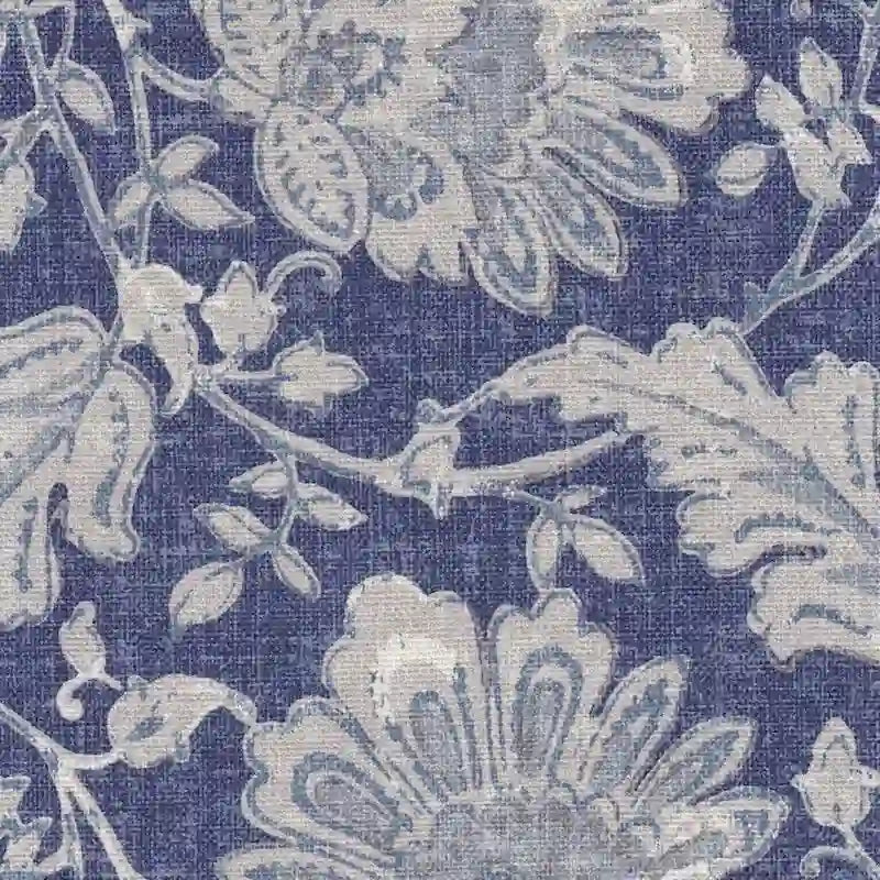 Fauteuil rembourré Holman à accoudoirs arrondis