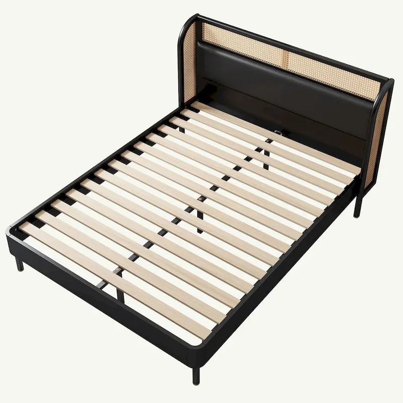 Lit plateforme Queen en bois de rotin